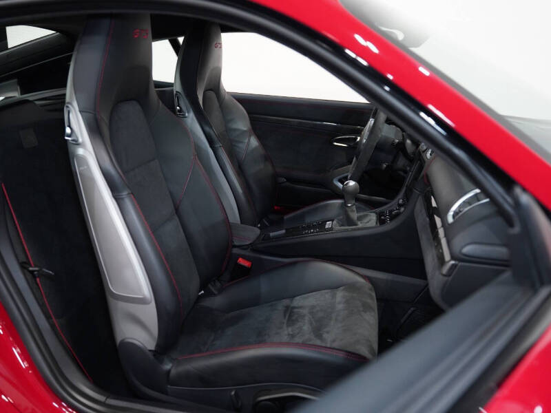 2015 Porsche Cayman GTS