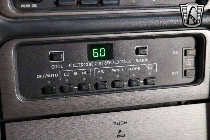 1987 Ford Thunderbird