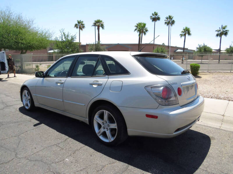 2004 Lexus IS 300 SportCross