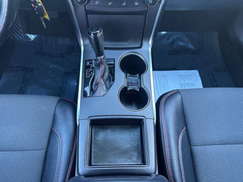 2016 Toyota Camry SE