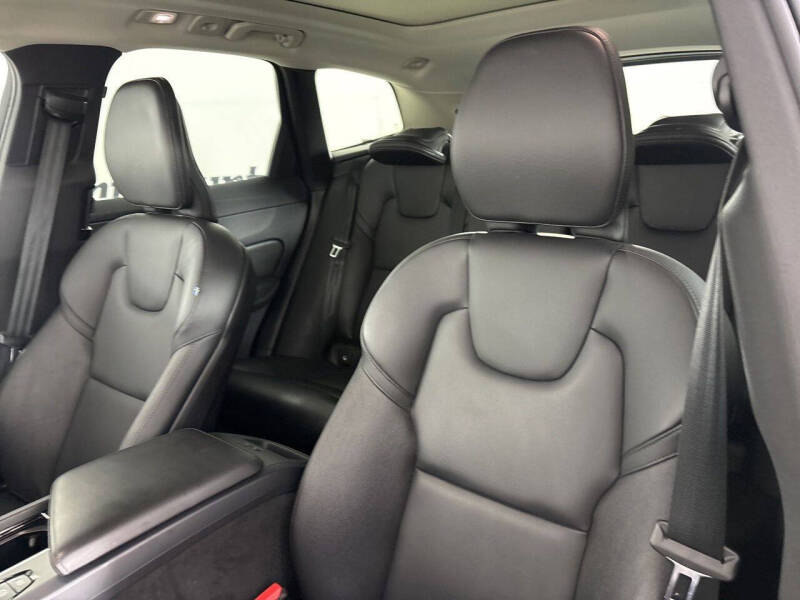 2023 Volvo XC60 B5 Core