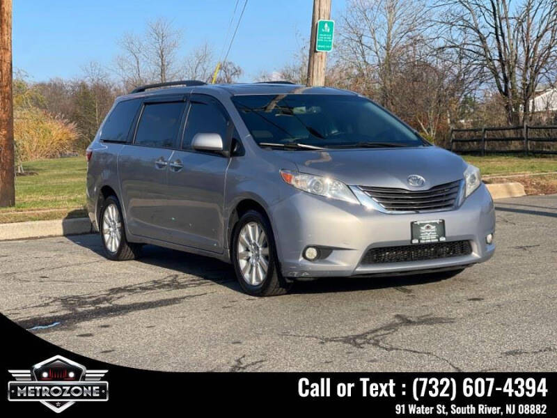 2016 Toyota Sienna