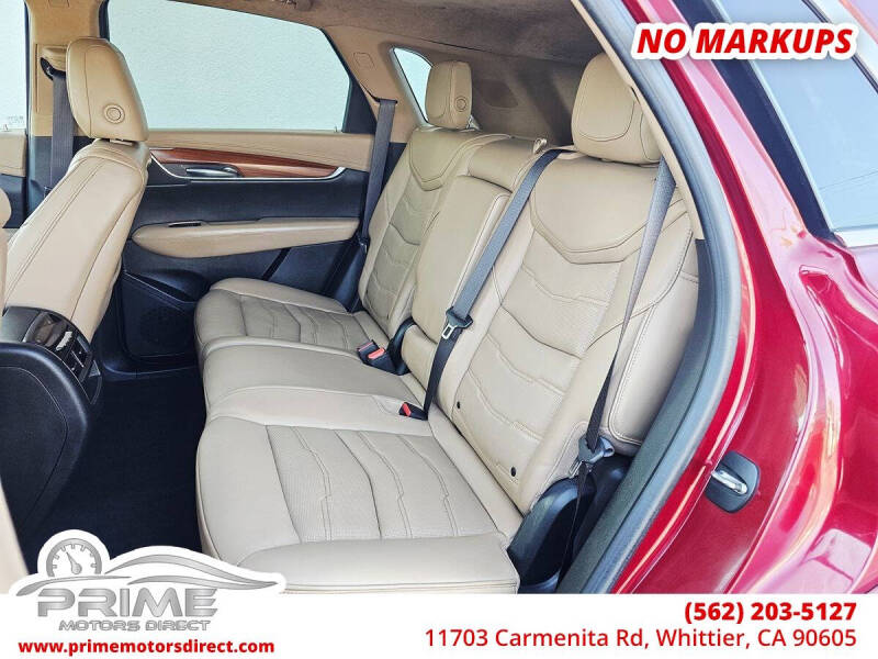 2017 Cadillac XT5 Platinum