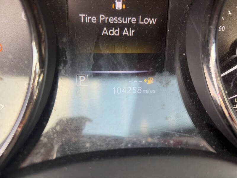 2017 Nissan Rogue Sport SL