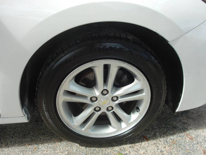 2017 Chevrolet Cruze LT Auto