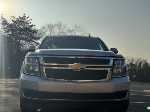 2018 Chevrolet Suburban LT