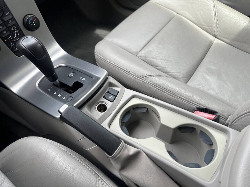 2006 Volvo V50 T5
