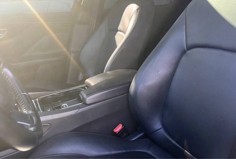 2017 Jaguar F-PACE 35t Premium