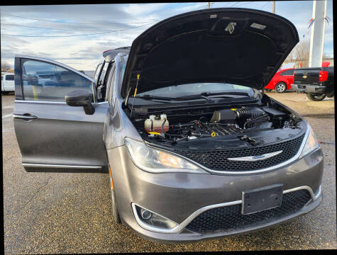 2018 Chrysler Pacifica Touring L