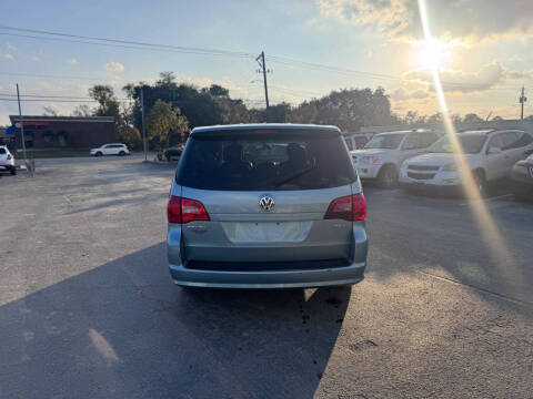 2009 Volkswagen Routan