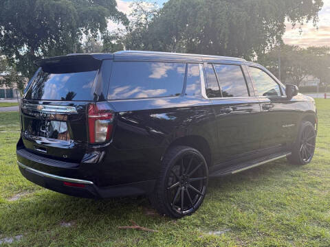 2021 Chevrolet Suburban LT