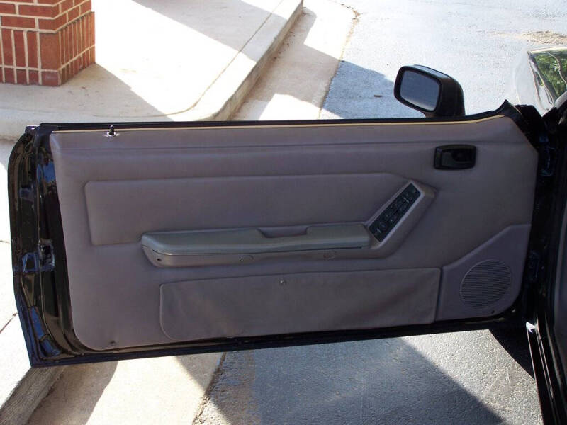 1992 Ford Mustang LX