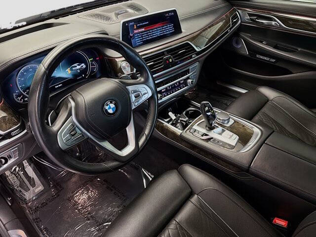 2016 BMW 7 Series 750i