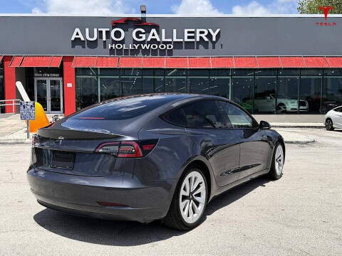 2021 Tesla Model 3 Standard Range Plus