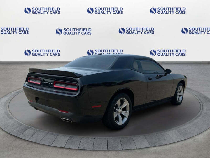 2020 Dodge Challenger SXT