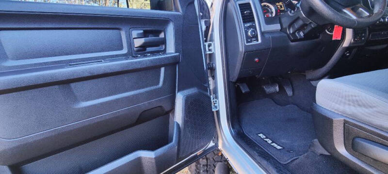 2017 RAM 1500 Express