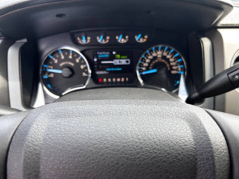 2011 Ford F-150 XLT