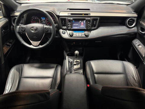 2016 Toyota RAV4 SE