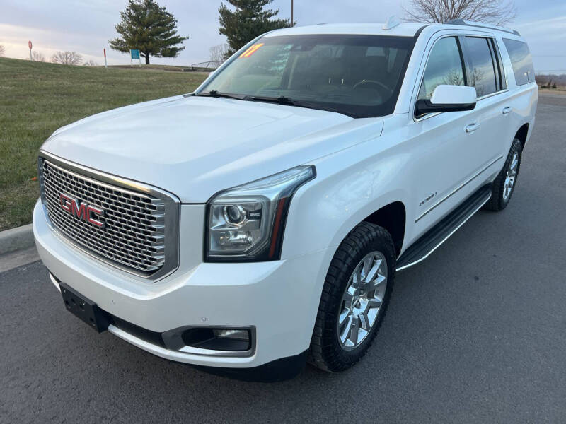 2017 GMC Yukon XL Denali's photo