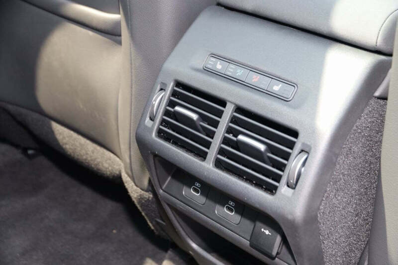 2024 Land Rover Discovery Sport P250 S