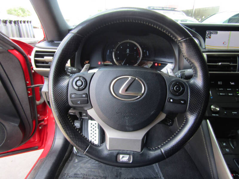 2016 Lexus IS 200t