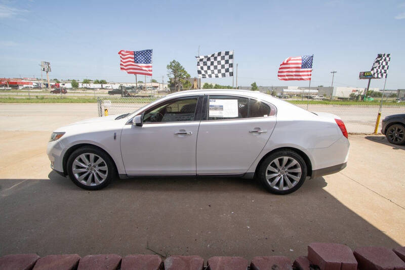 2013 Lincoln MKS