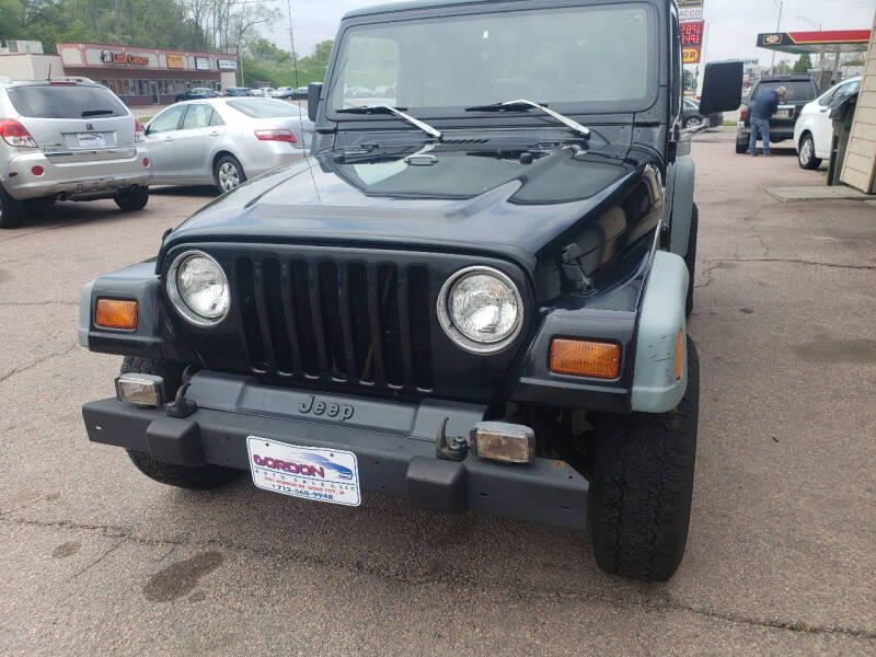 1998 Jeep Wrangler for sale at Gordon Auto Sales LLC in Sioux City IA