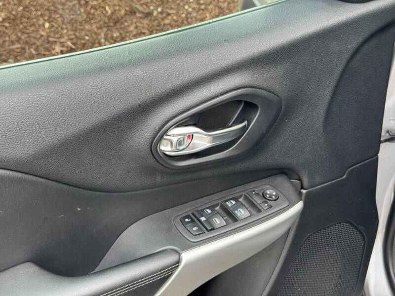 2018 Jeep Cherokee Latitude Plus