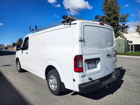 2021 Nissan NV 2500 HD SV
