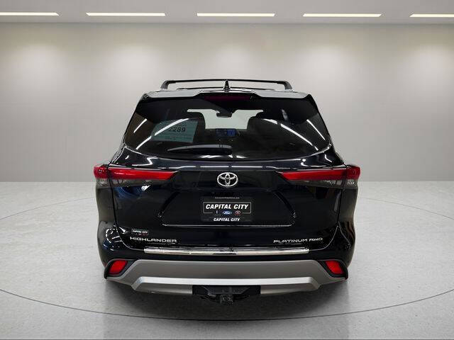 2021 Toyota Highlander Platinum