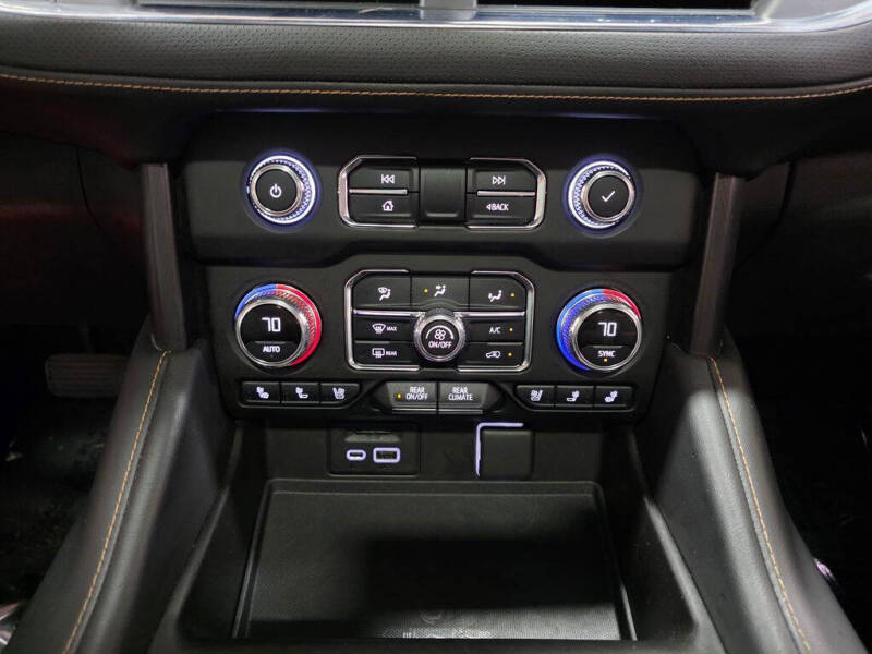 2021 GMC Yukon XL AT4