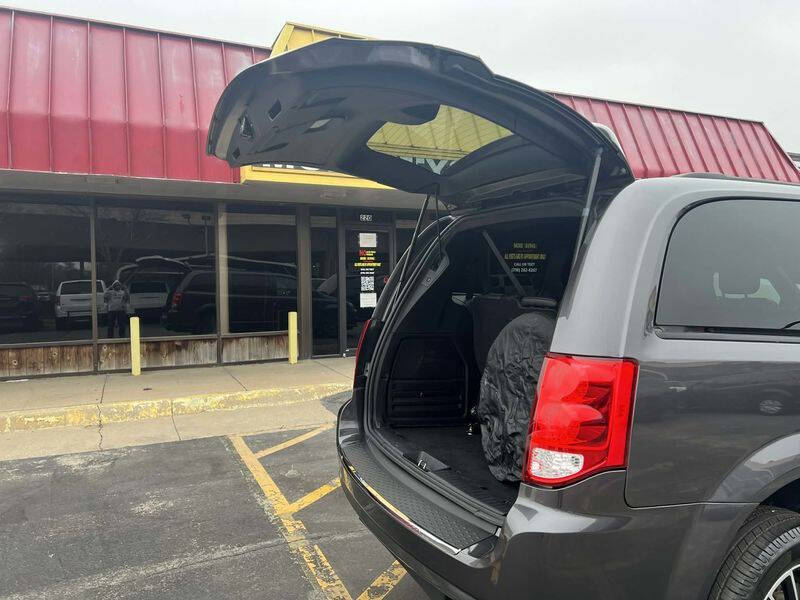 2018 Dodge Grand Caravan GT - Photo 54