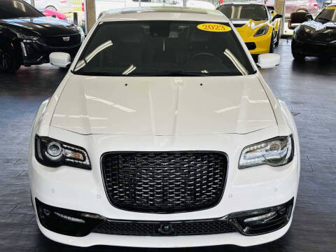 2023 Chrysler 300 C