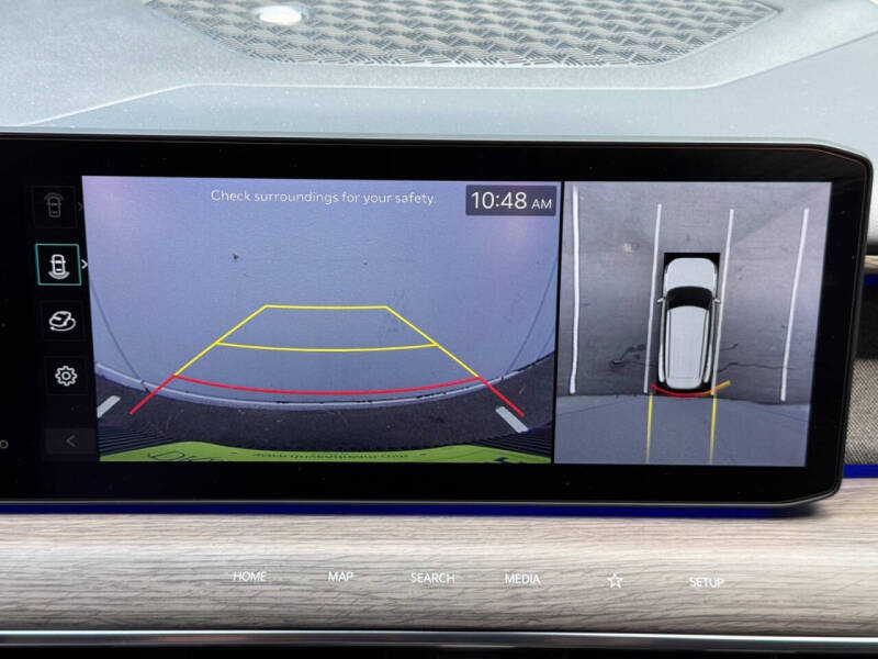 2024 Kia EV9 Land