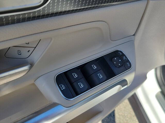 2022 Mercedes-Benz GLB GLB 250