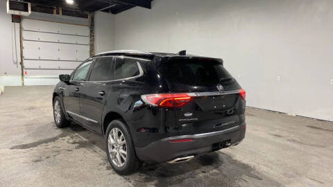 2024 Buick Enclave Essence