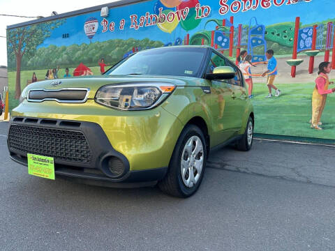 2014 Kia Soul for sale at Euro Automotive LLC in Falls Church VA