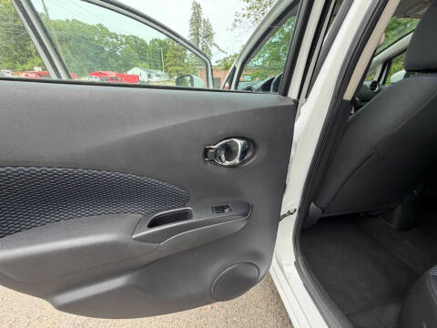 2016 Nissan Versa Note SV