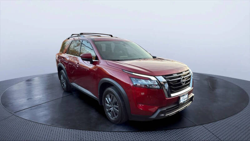 2023 Nissan Pathfinder SV