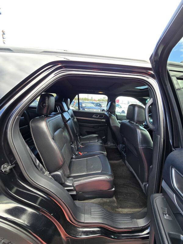2016 Ford Explorer Sport