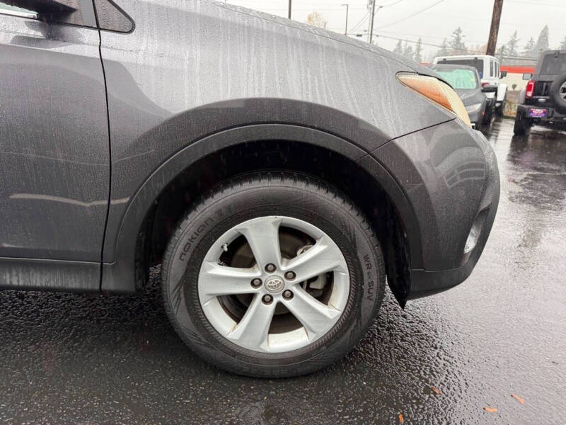 2013 Toyota RAV4 XLE