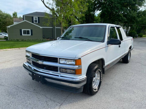 1998 Chevrolet C/K 1500 Series for sale at London Motors in Arlington Heights IL