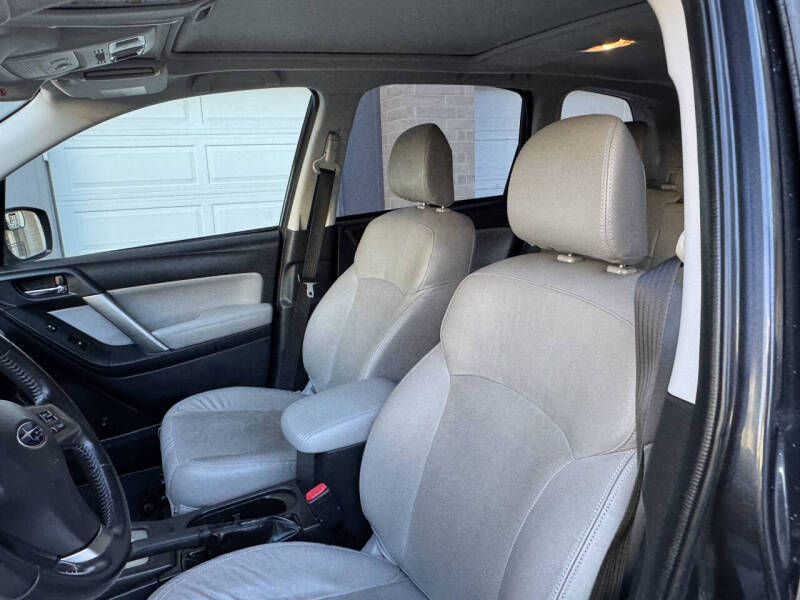 2014 Subaru Forester 2.5i Touring