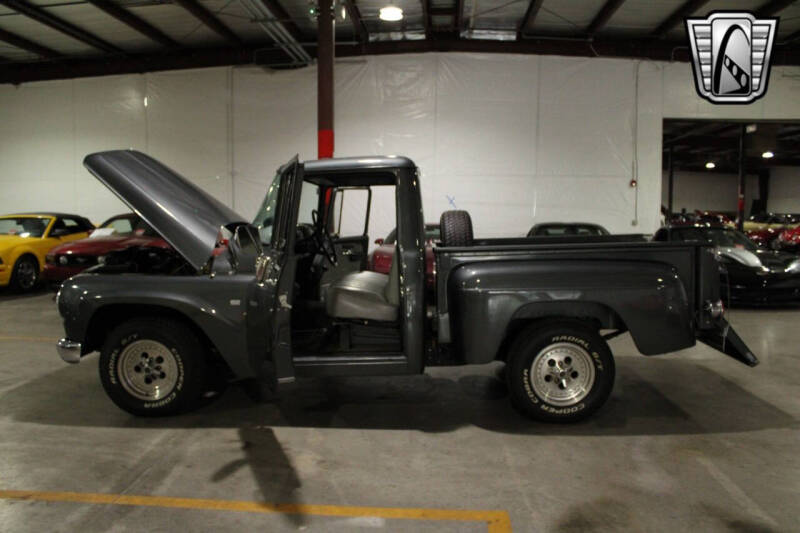 1965 International D-Series