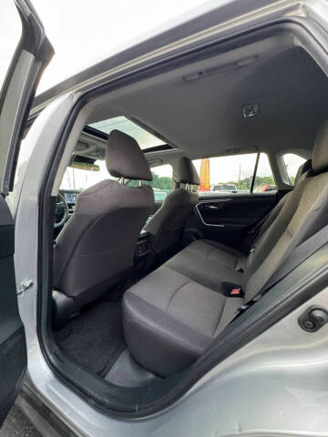 2019 Toyota RAV4 XLE