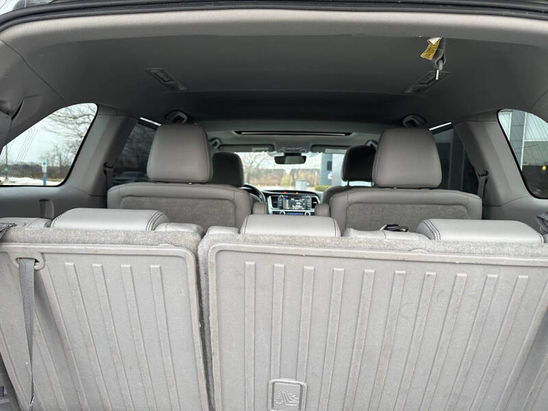 2017 Toyota Highlander XLE