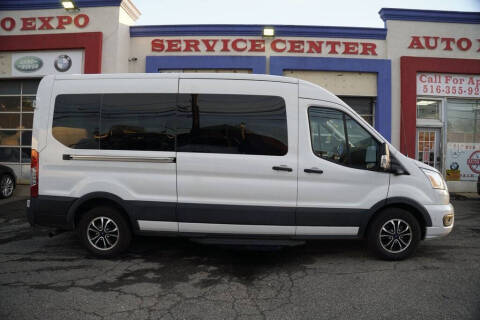 2022 Ford Transit 350 XLT