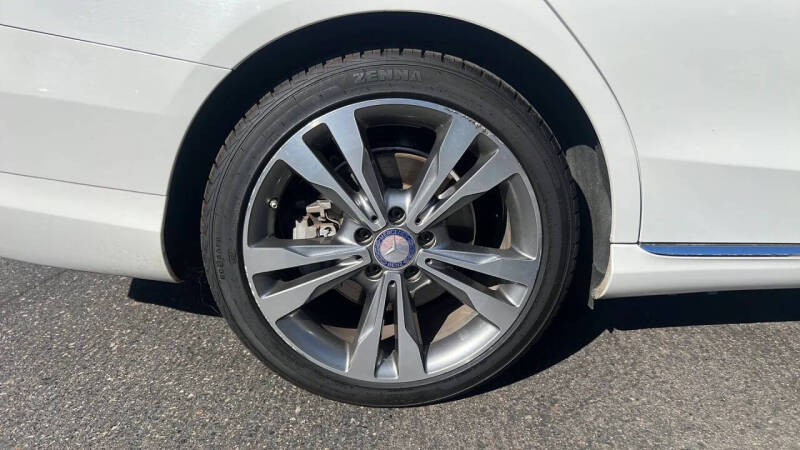 2016 Mercedes-Benz C-Class