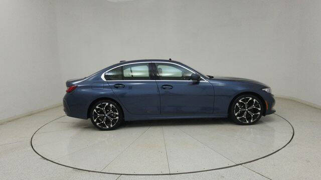 2025 BMW 3 Series 330i