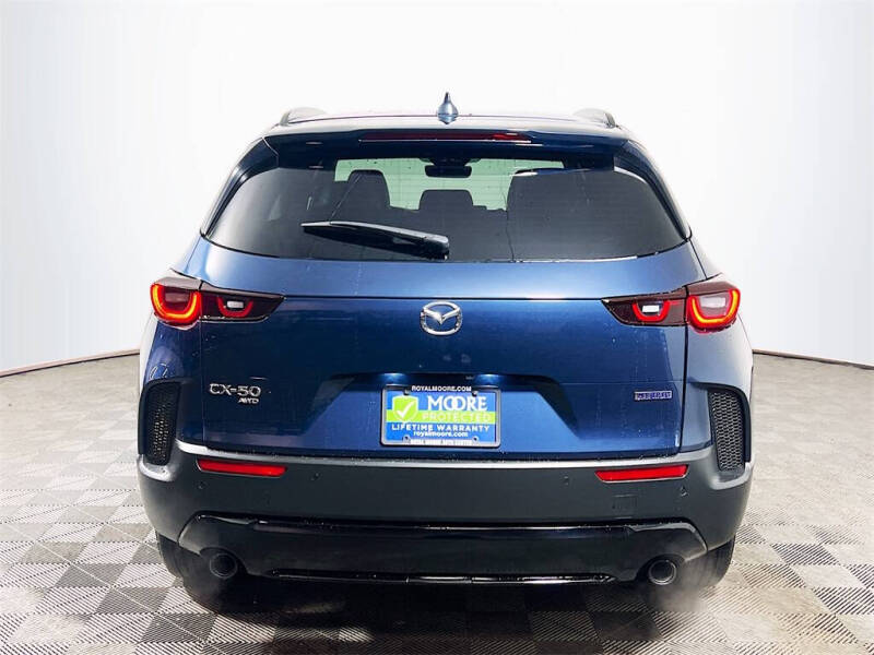 2026 Mazda CX-50 Hybrid Premium